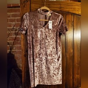 NWT Hollister velour dress